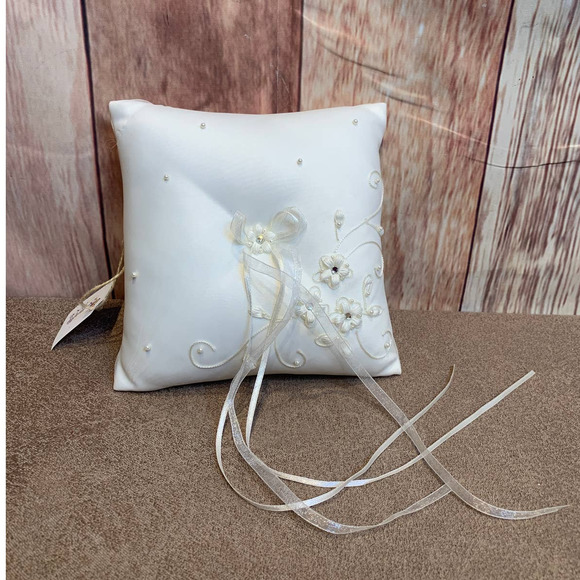 Unbranded Other - New White Square Ribbons Pearl Floral Wedding Embroidered Ring Bearer Pillow